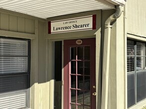 2000 E Edgewood Dr, Lakeland, FL à louer Photo de l’immeuble– Image 2 sur 13