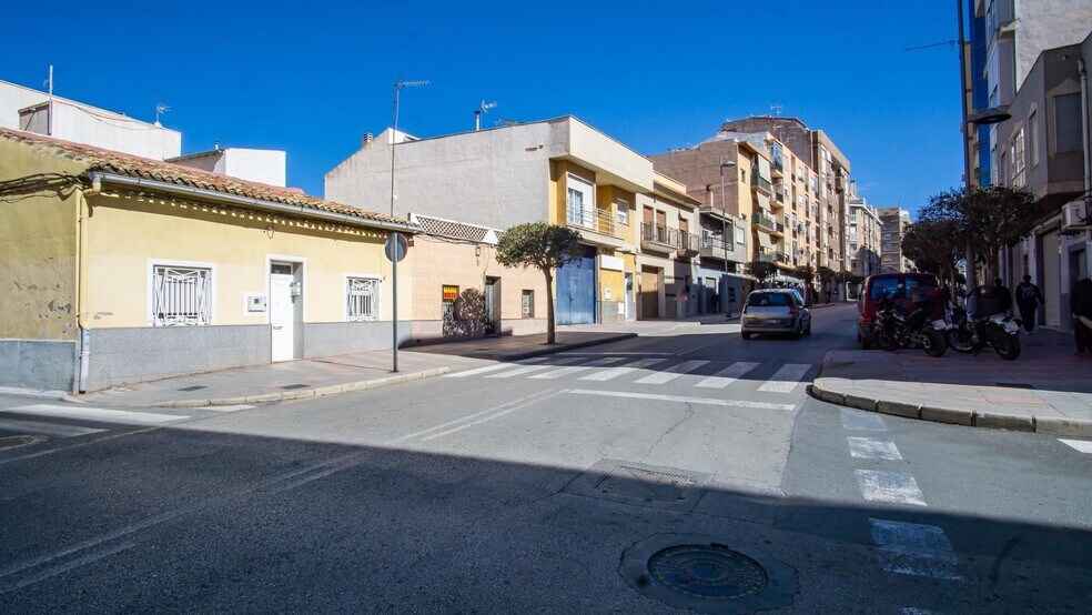 Terrain dans Petrer, Alicante à vendre - Photo de l’immeuble – Image 2 sur 8