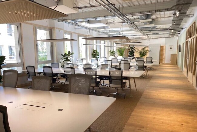 Plus de détails pour 8 Rue Du Sentier, Paris - Coworking à louer