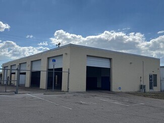 Plus de détails pour 1002 SE 9th St, Cape Coral, FL - Industriel/Logistique à louer