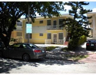 Plus de détails pour 934 Meridian Ave, Miami Beach, FL - Logement à vendre