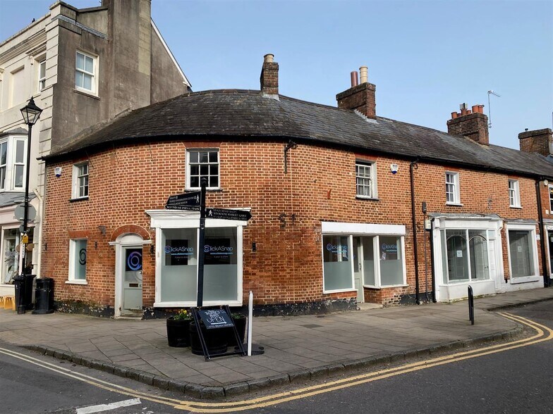 83 High St, Wimborne à louer - Photo de l’immeuble – Image 2 sur 4
