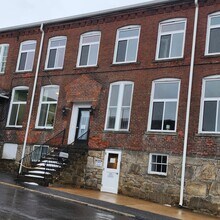 100 Lawton St, Torrington, CT à louer Photo intérieure– Image 1 sur 2