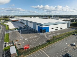 Plus de détails pour Mathieson Rd, Widnes - Industriel/Logistique à louer