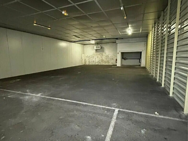 Local d’activités dans BRIVE-LA-GAILLARDE à louer - Photo de l’immeuble – Image 1 sur 2