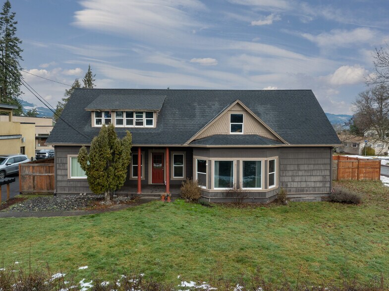 1802 Belmont Ave, Hood River, OR à vendre - Photo de l’immeuble – Image 2 sur 21
