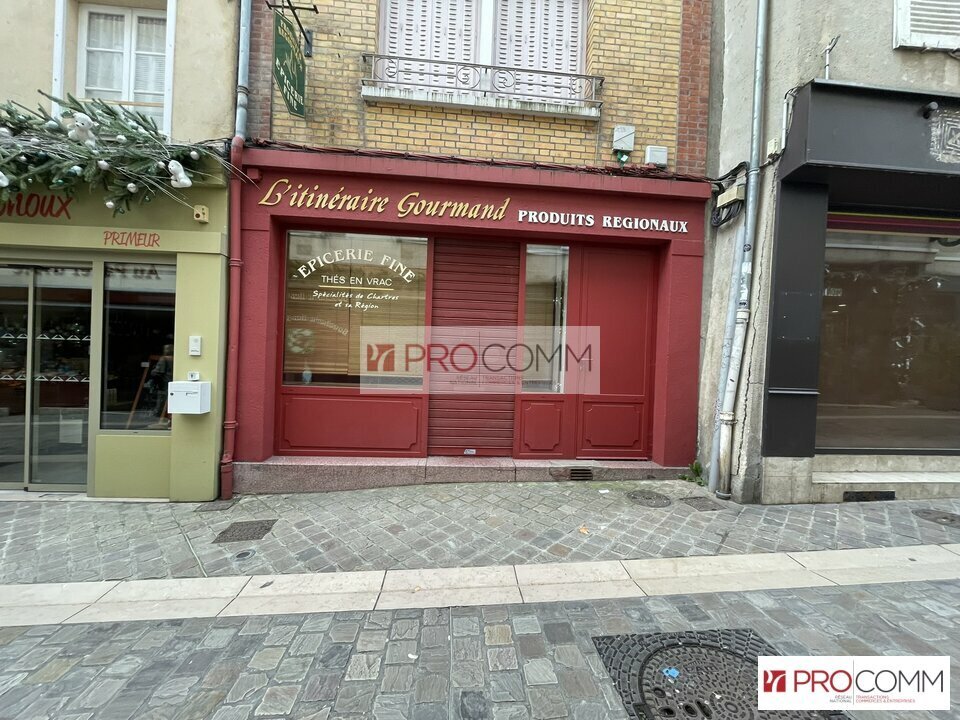Local commercial dans Chartres à louer Photo de l’immeuble– Image 1 sur 5