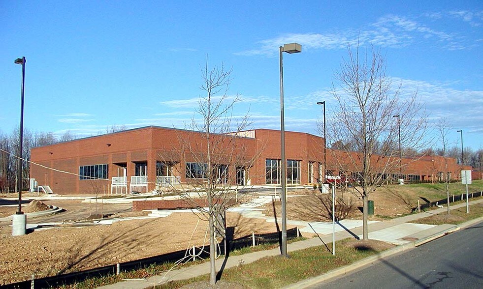 22530 Gateway Center Dr, Clarksburg, MD à louer - Autre – Image 2 sur 7
