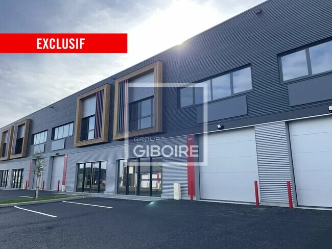 Plus de détails pour 2 Avenue Des Fontenelles, Mordelles - Industriel/Logistique à louer