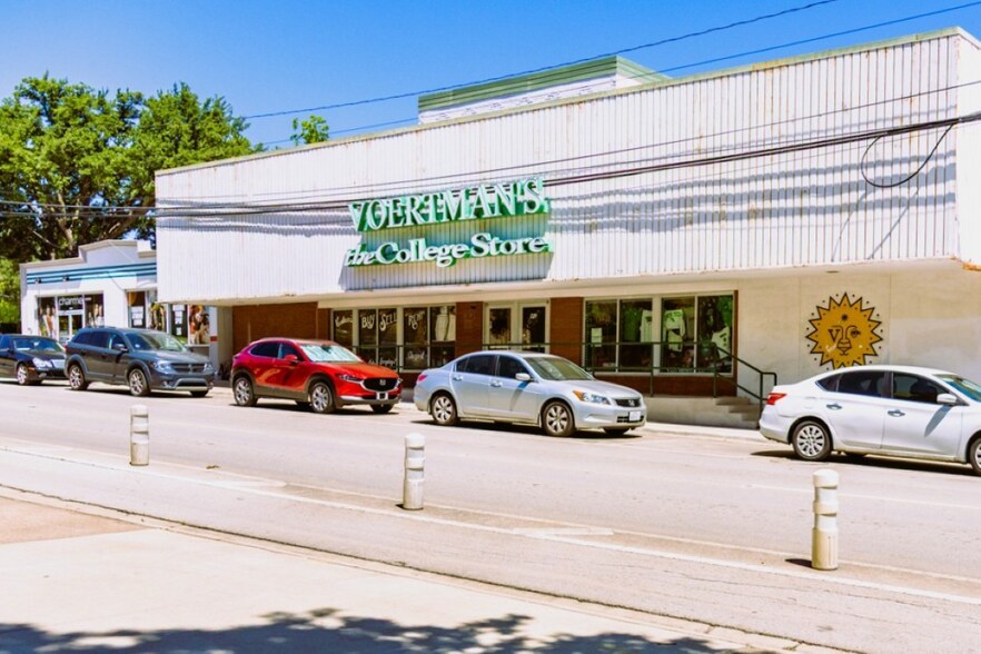 1314 W Hickory St, Denton, TX à louer - Photo de l’immeuble – Image 3 sur 9