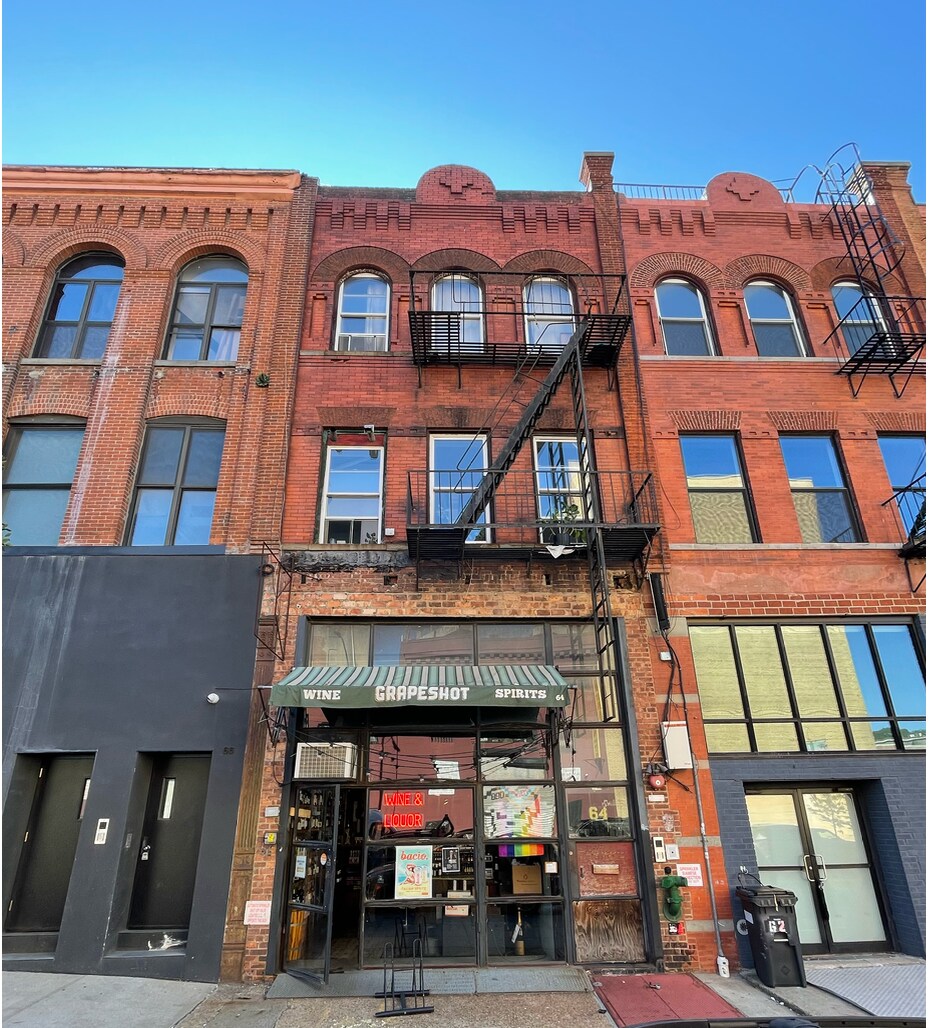 64 Washington Ave, Brooklyn, NY à louer Photo de l’immeuble– Image 1 sur 17