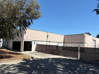 Plus de détails pour 23578 Bernhardt St, Hayward, CA - Industriel/Logistique à vendre