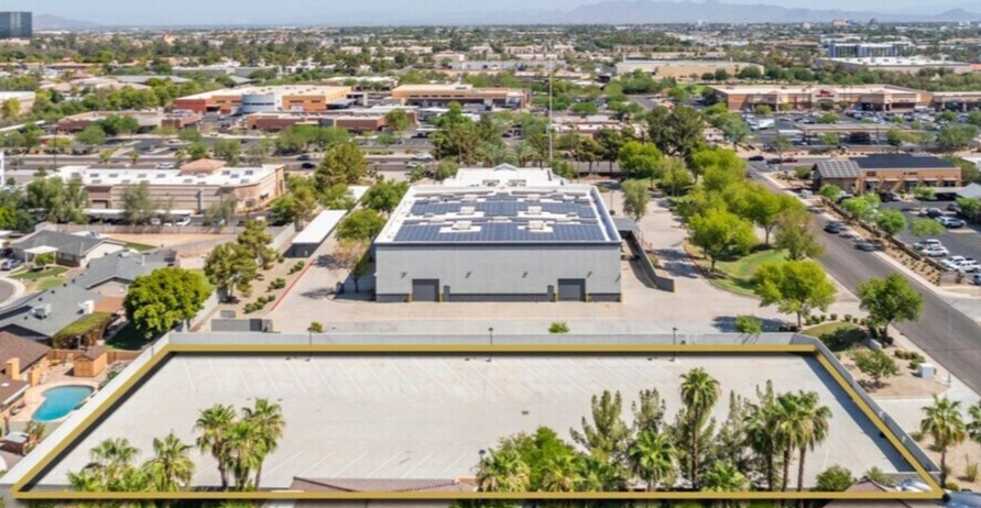 2060 S Vineyard, Mesa, AZ à louer - Photo de l’immeuble – Image 3 sur 14