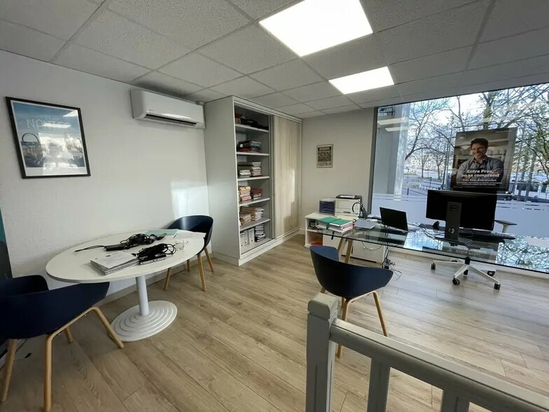 Local commercial dans Nantes à louer - Photo intérieure – Image 2 sur 8