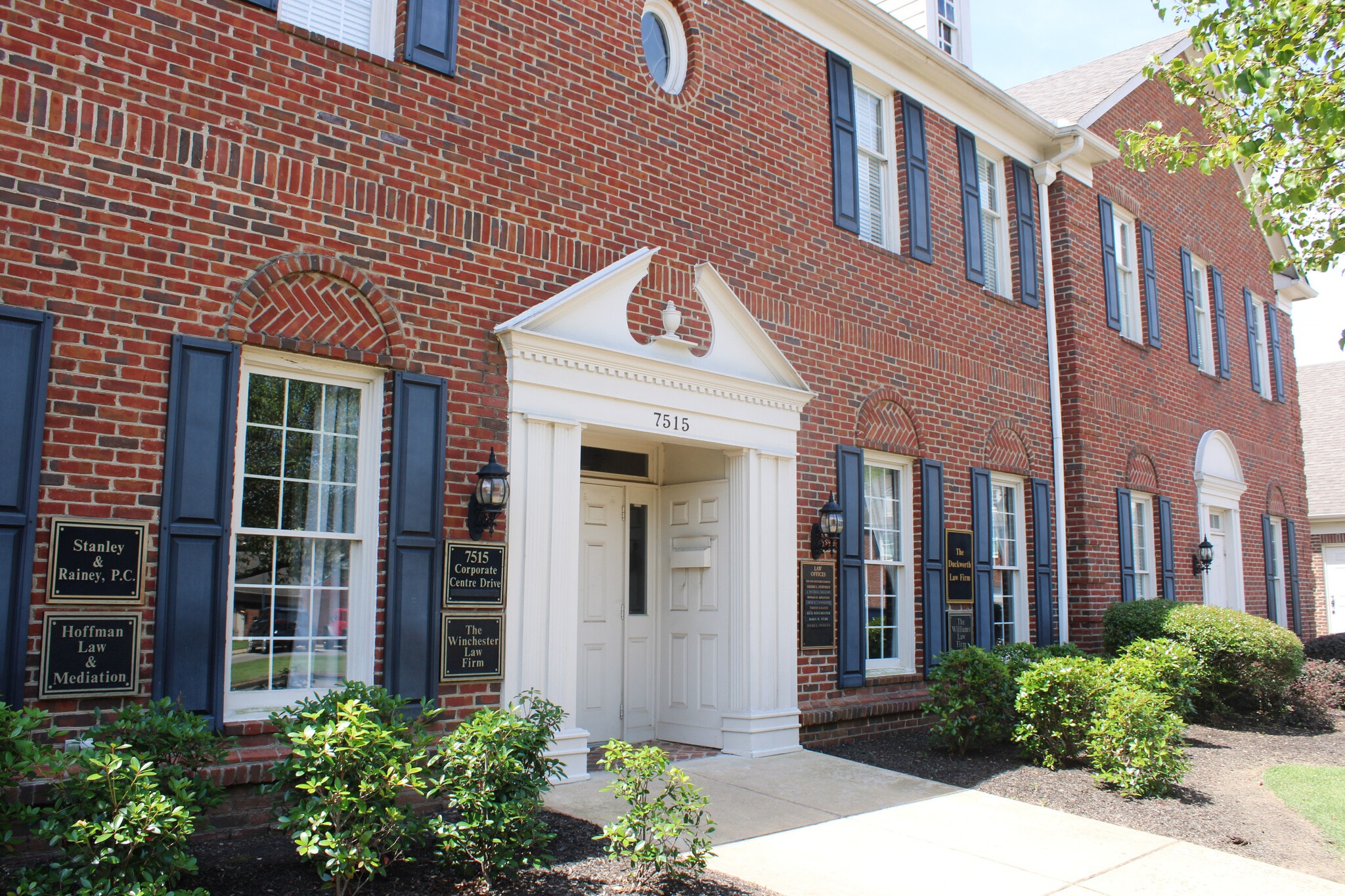 7515 Corporate Centre Dr, Germantown, TN à louer Photo de l’immeuble– Image 1 sur 17