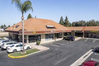 Plus de détails pour 2001-2099 E Orangethorpe Ave, Placentia, CA - Bureau/Local commercial à louer