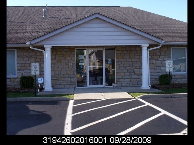 10-106 Village Pointe Dr, Powell, OH à louer - Photo de l’immeuble – Image 2 sur 3