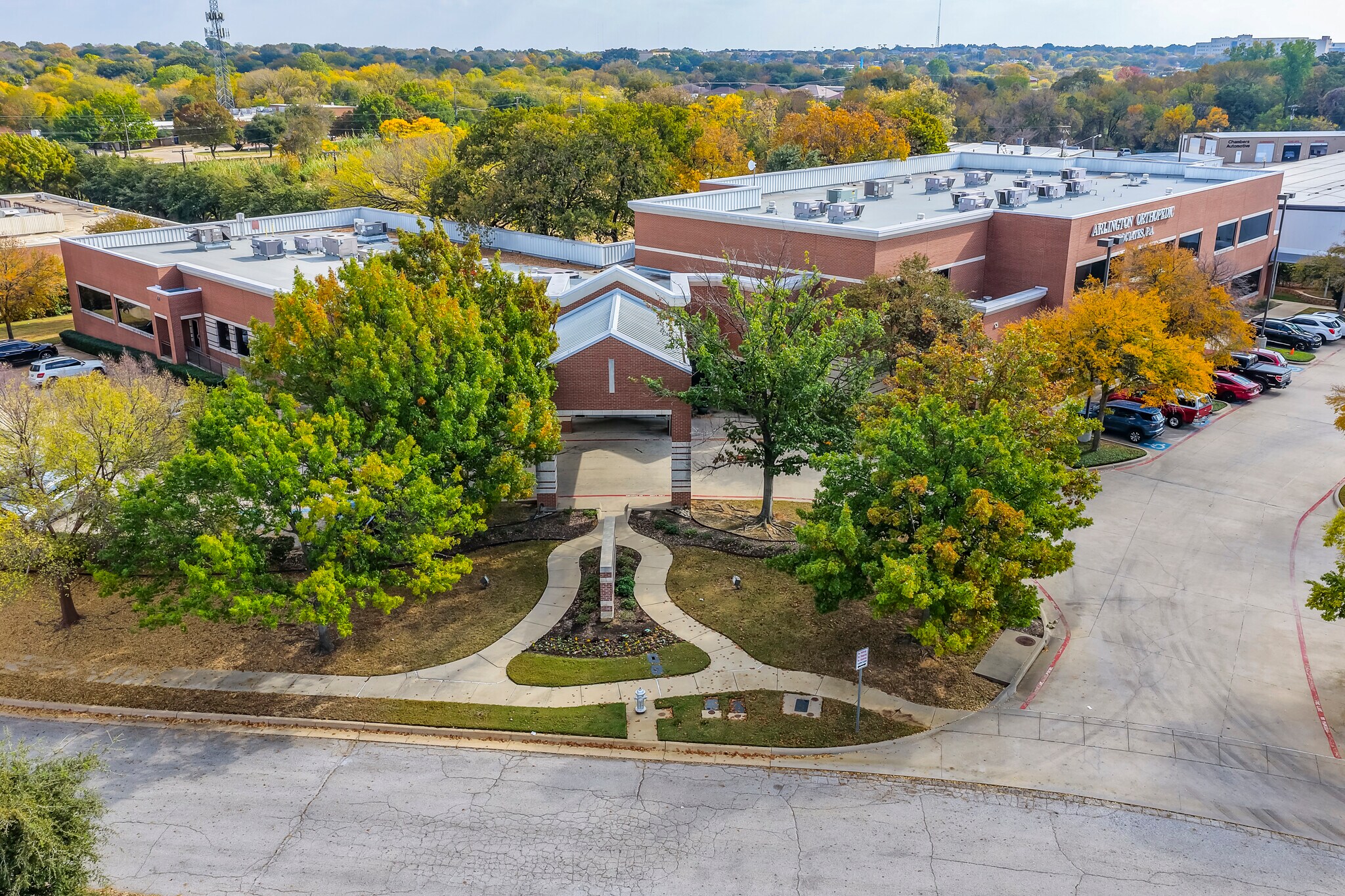 800 Orthopedic Way, Arlington, TX à vendre Photo de l’immeuble– Image 1 sur 10