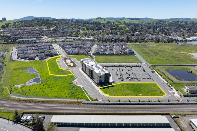 Plus de détails pour High Density Mixed Use Development Sites – Terrain à vendre, Petaluma, CA