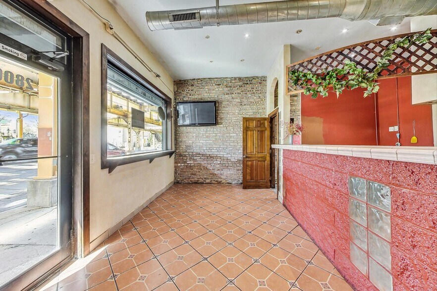 2806 W Lake St, Chicago, IL à louer - Photo intérieure – Image 3 sur 14