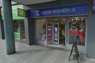 Plus de détails pour 6 Newport St, Bolton - Local commercial à louer