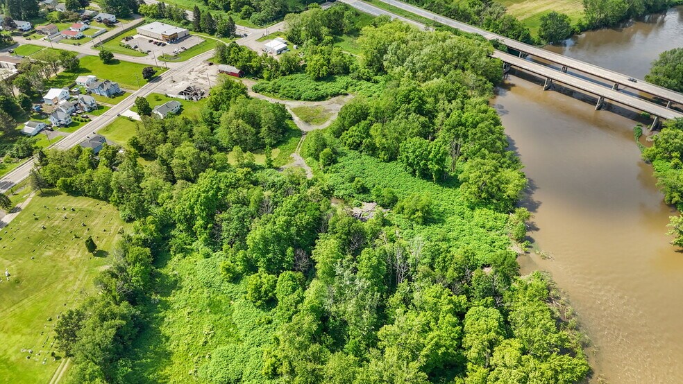 20 Main St, Windsor Township, NY à vendre - Photo de l’immeuble – Image 3 sur 4