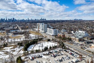 1050 Eastern Av, Toronto, ON - VUE AÉRIENNE  vue de carte