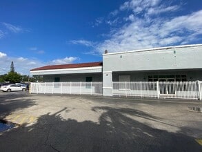 2901 NW 17th Ave, Miami, FL à vendre Photo de l’immeuble– Image 2 sur 15