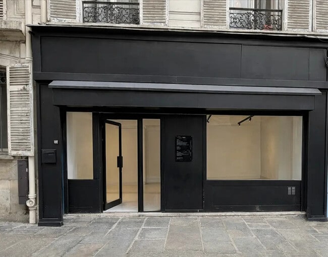 Plus de détails pour Local commercial à louer