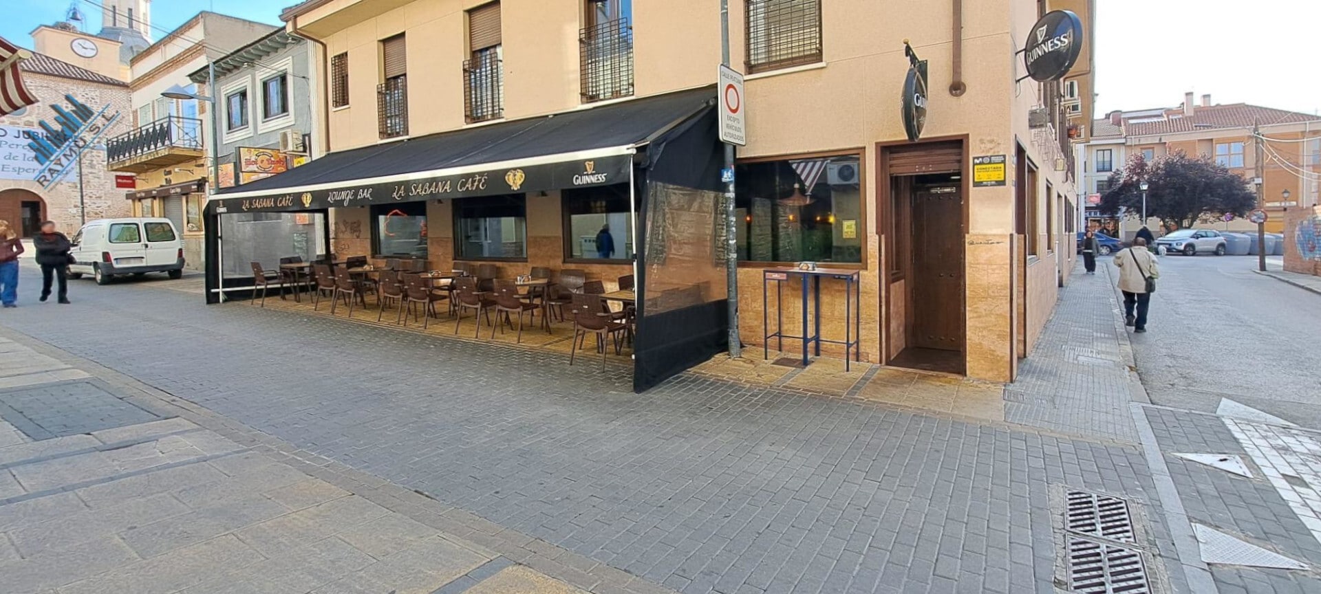 Local commercial dans Mejorada del Campo, Madrid à louer Photo intérieure– Image 1 sur 28