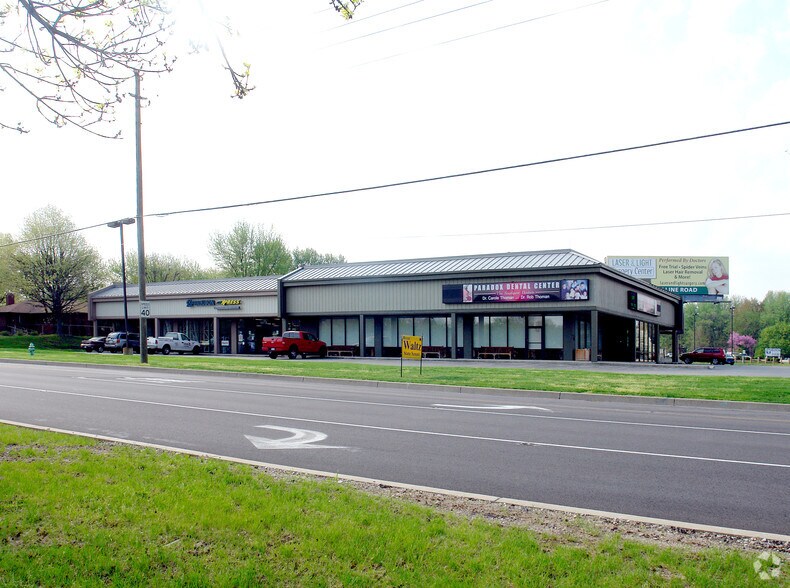 7007 US 31 S, Indianapolis, IN à louer - Photo de l’immeuble – Image 3 sur 11