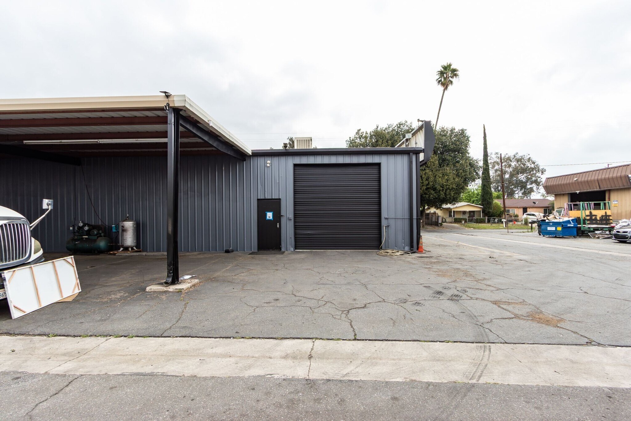 448 S Pershing Ave, San Bernardino, CA à louer Photo de l’immeuble– Image 1 sur 28