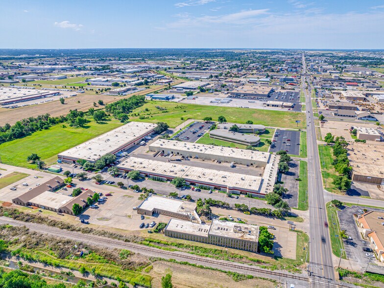 500 N Meridian Ave, Oklahoma City, OK à vendre - Photo de l’immeuble – Image 2 sur 10