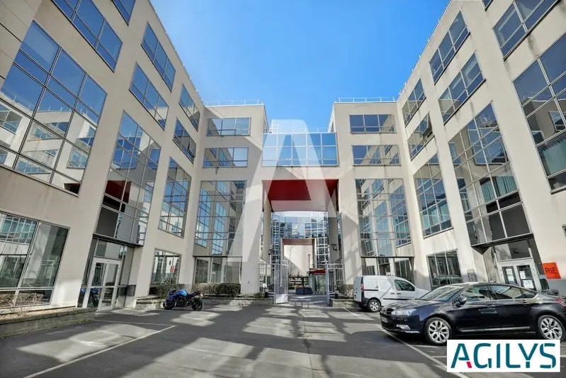 2-12 Rue Du Chemin Des Femmes, Massy à louer - Photo de l’immeuble – Image 1 sur 10