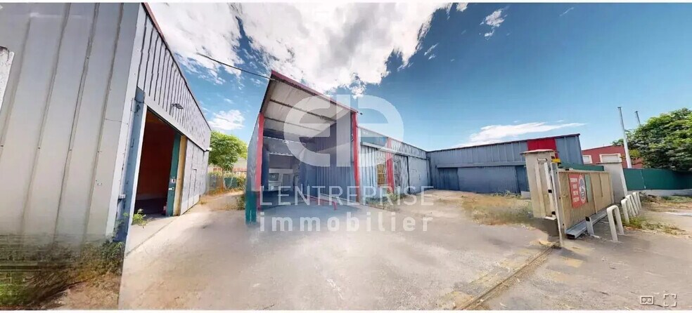 Industriel/Logistique dans Carros à louer - Photo de l’immeuble – Image 1 sur 6