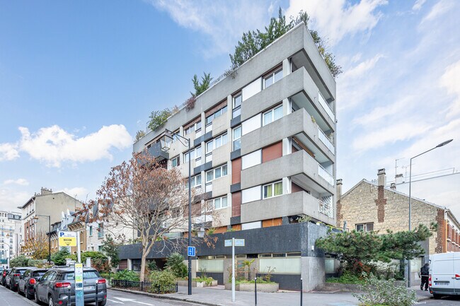 Plus de détails pour 2 Rue Cacheux, Courbevoie - Logement à vendre