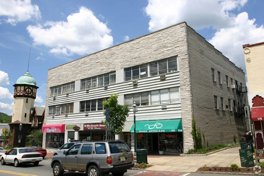 109-113 S Orange Ave, South Orange, NJ à louer - Photo de l’immeuble – Image 3 sur 17