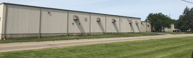 214 N Wright St, Delavan, WI à louer - Photo de l’immeuble – Image 2 sur 18