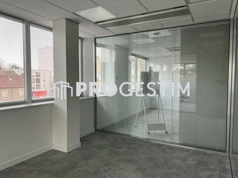 Bureau dans Dijon à louer - Photo intérieure – Image 3 sur 8