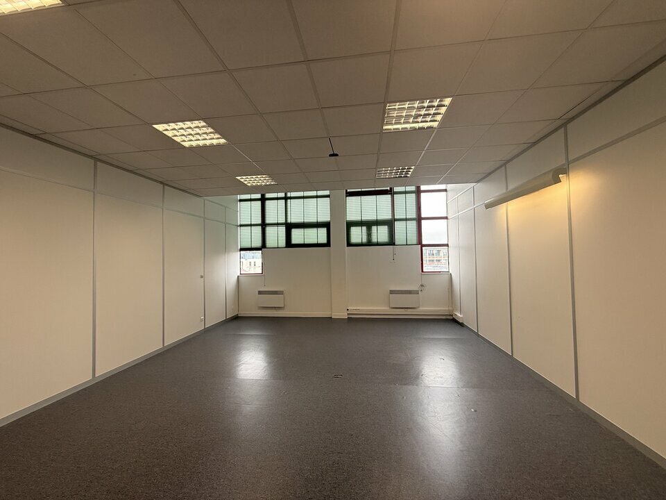 Bureau dans Beauvais à louer Photo intérieure– Image 1 sur 5
