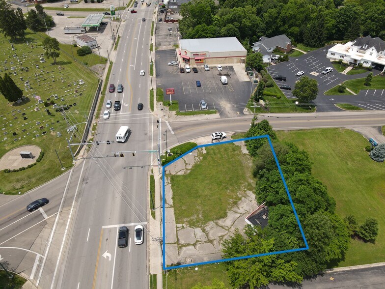 5780 Main St, Dayton, OH à vendre - Photo de l’immeuble – Image 3 sur 13