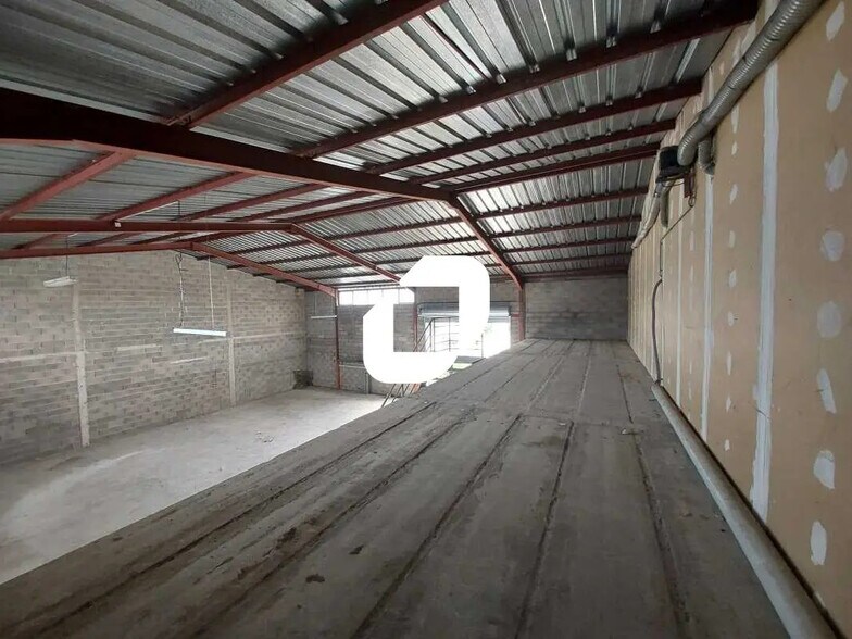 Local d’activités dans Vendargues à louer - Photo de l’immeuble – Image 2 sur 7