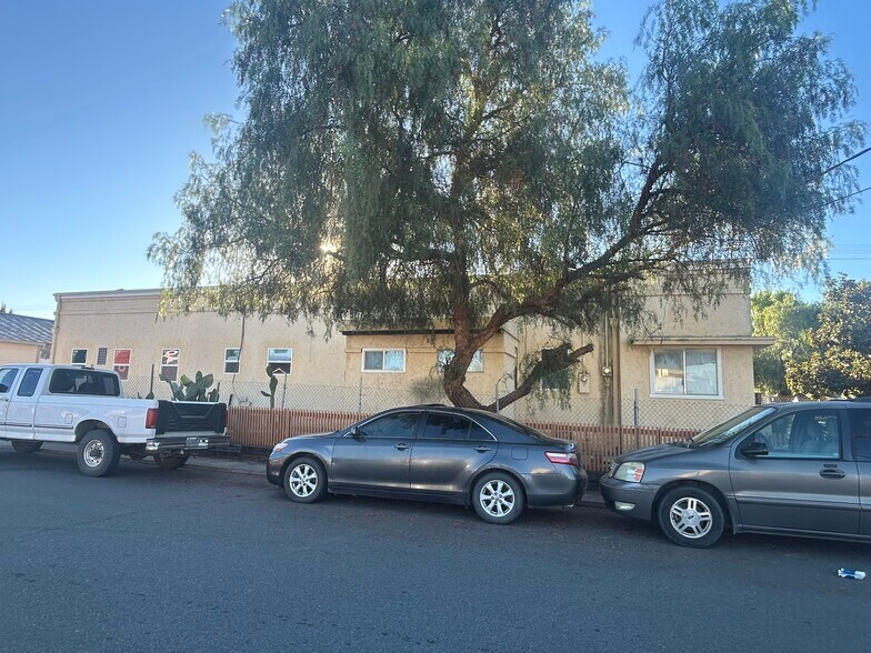 202 6th St, Ramona, CA à vendre - Photo de l’immeuble – Image 3 sur 5