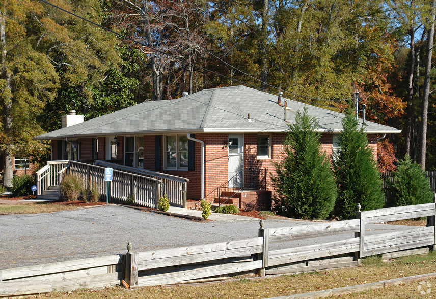 145 N Main St, Alpharetta, GA à louer - Photo de l’immeuble – Image 2 sur 14