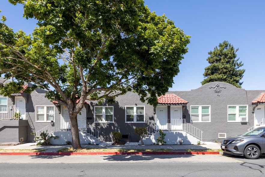 2624 Sacramento St, Berkeley, CA à vendre - Photo de l’immeuble – Image 3 sur 21