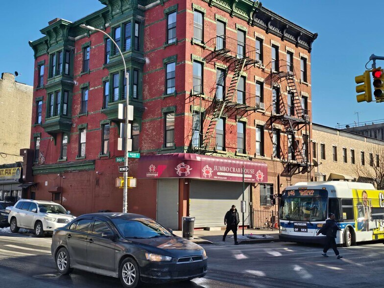 1086 DeKalb Ave, Brooklyn, NY à louer - Photo principale – Image 1 sur 10