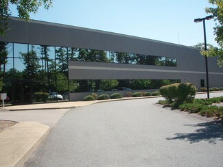 Plus de détails pour 475 Paramount Dr, Raynham, MA - Local d’activités à vendre