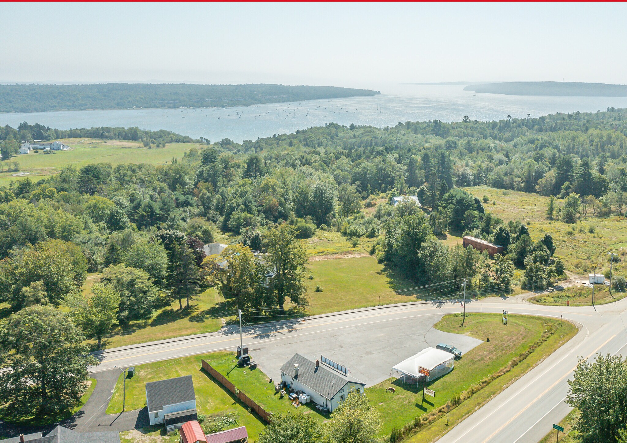 24 Main St, Stockton Springs, ME à vendre Photo principale– Image 1 sur 16