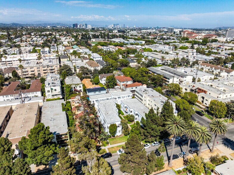 947-953 11th St, Santa Monica, CA à vendre - Photo de l’immeuble – Image 3 sur 16