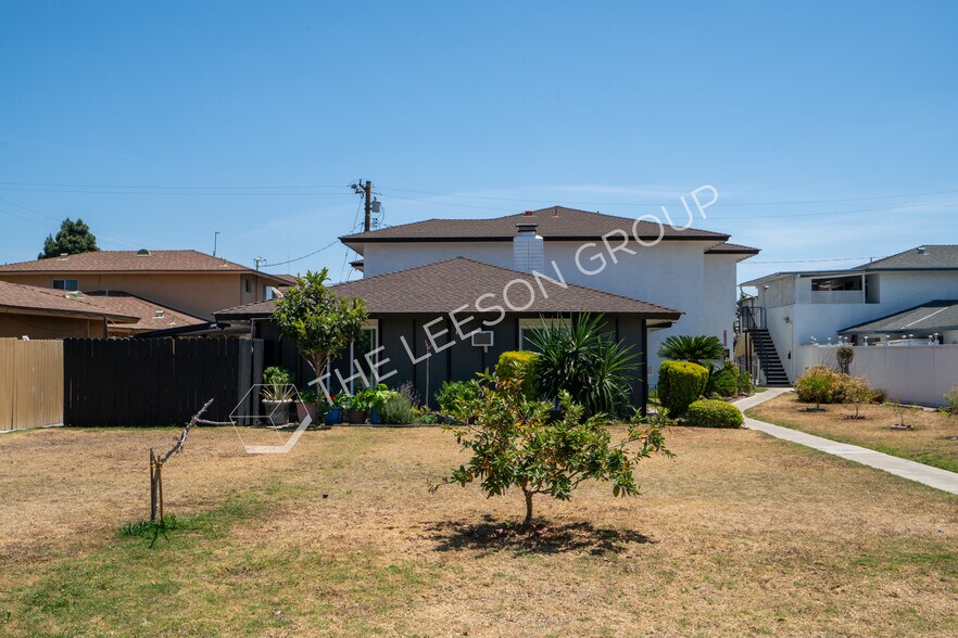 13262 Verde St, Garden Grove, CA à vendre - Photo de l’immeuble – Image 2 sur 11